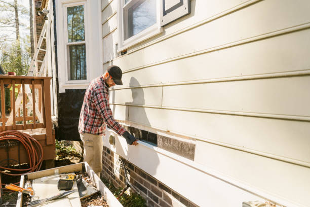 Top rated local Storm Damage Siding Repair specialists in Reisterstown, MD